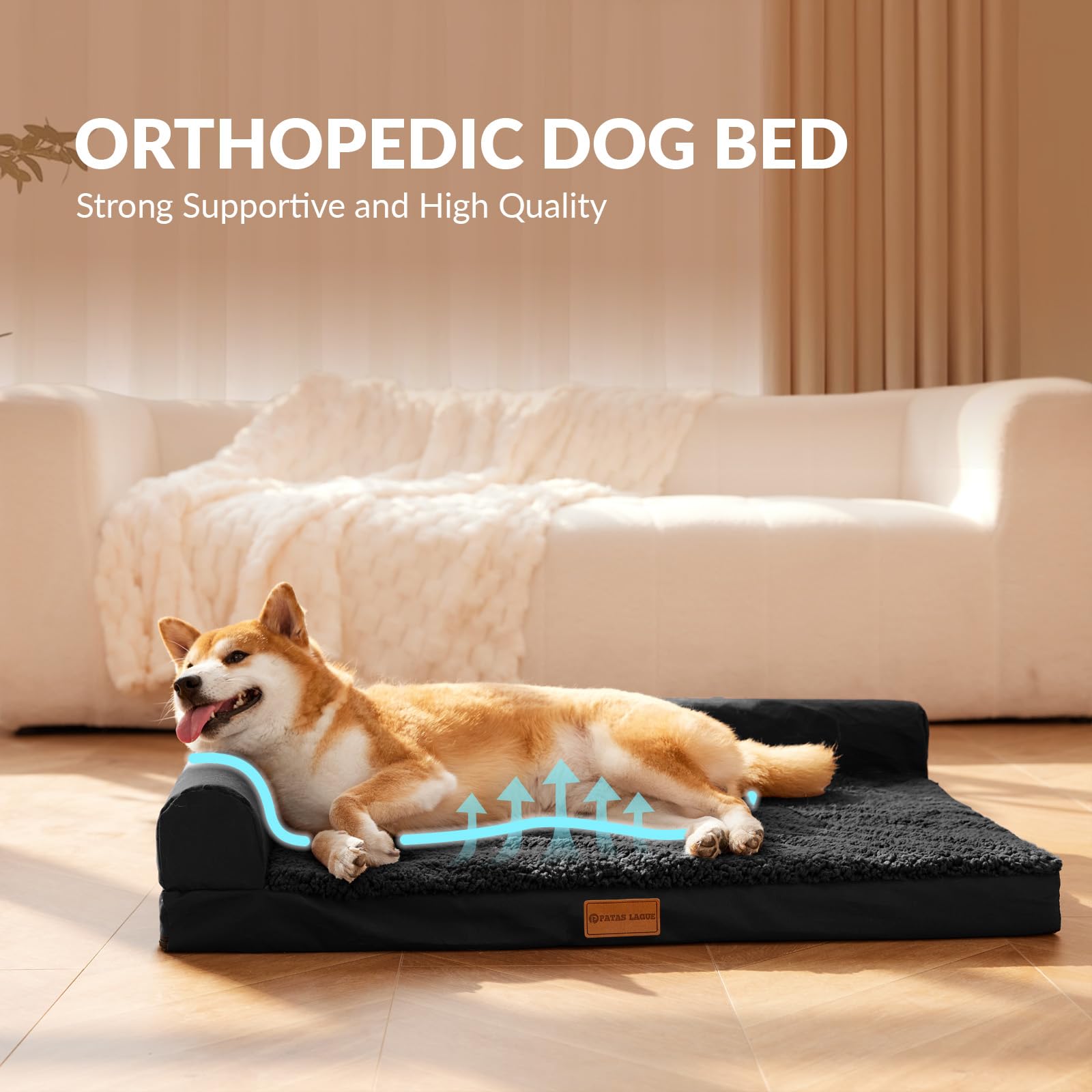 Patas Lague waterproof cover protecting bed during spills