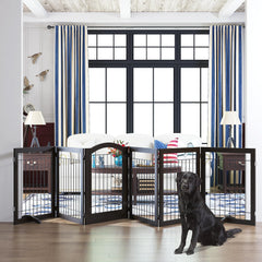 PAWLAND six-panel freestanding gate used as a spacious playpen.