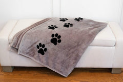 Pawprints Left by You memorial blanket heart detail highlights red accent.