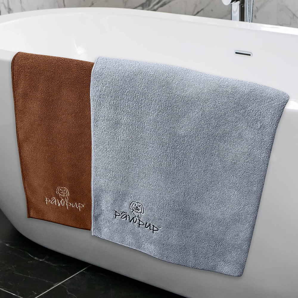 PAWPUP ultra-absorbent microfiber dries fur quickly