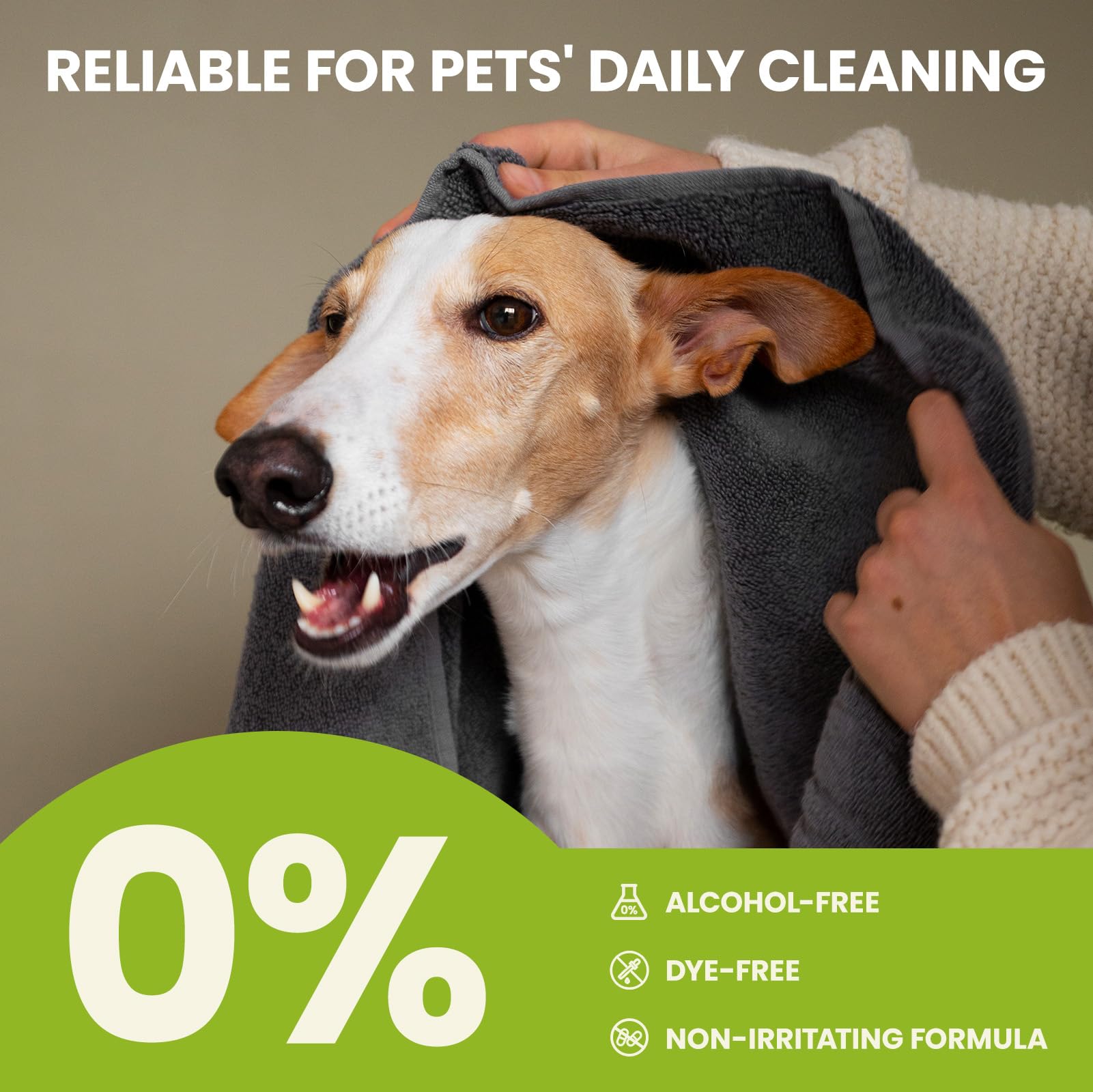 PawSono finger wipes on dog ears enable quick, mess-free cleaning.