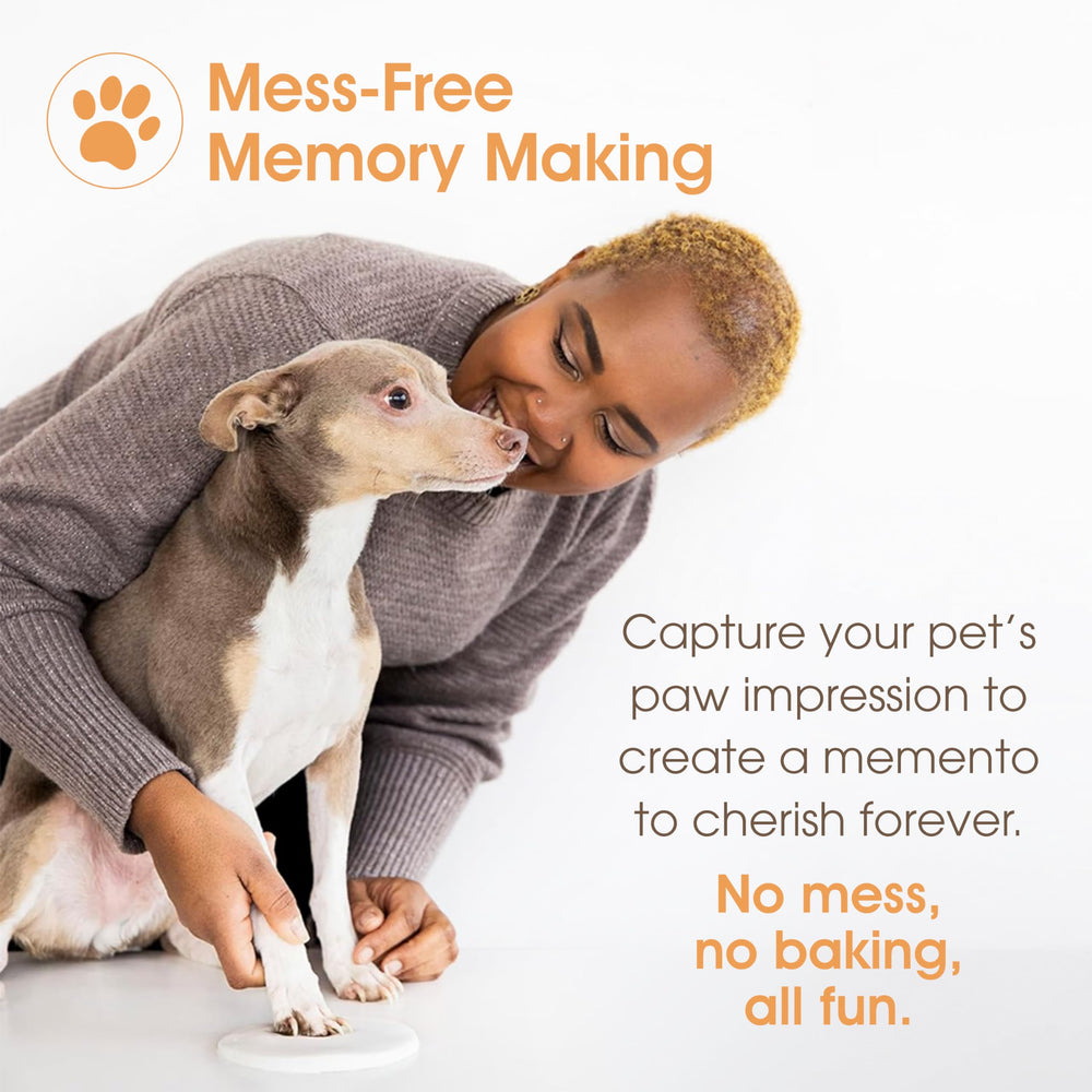 Pearhead 4x6 photo frame to showcase your pet portrait.