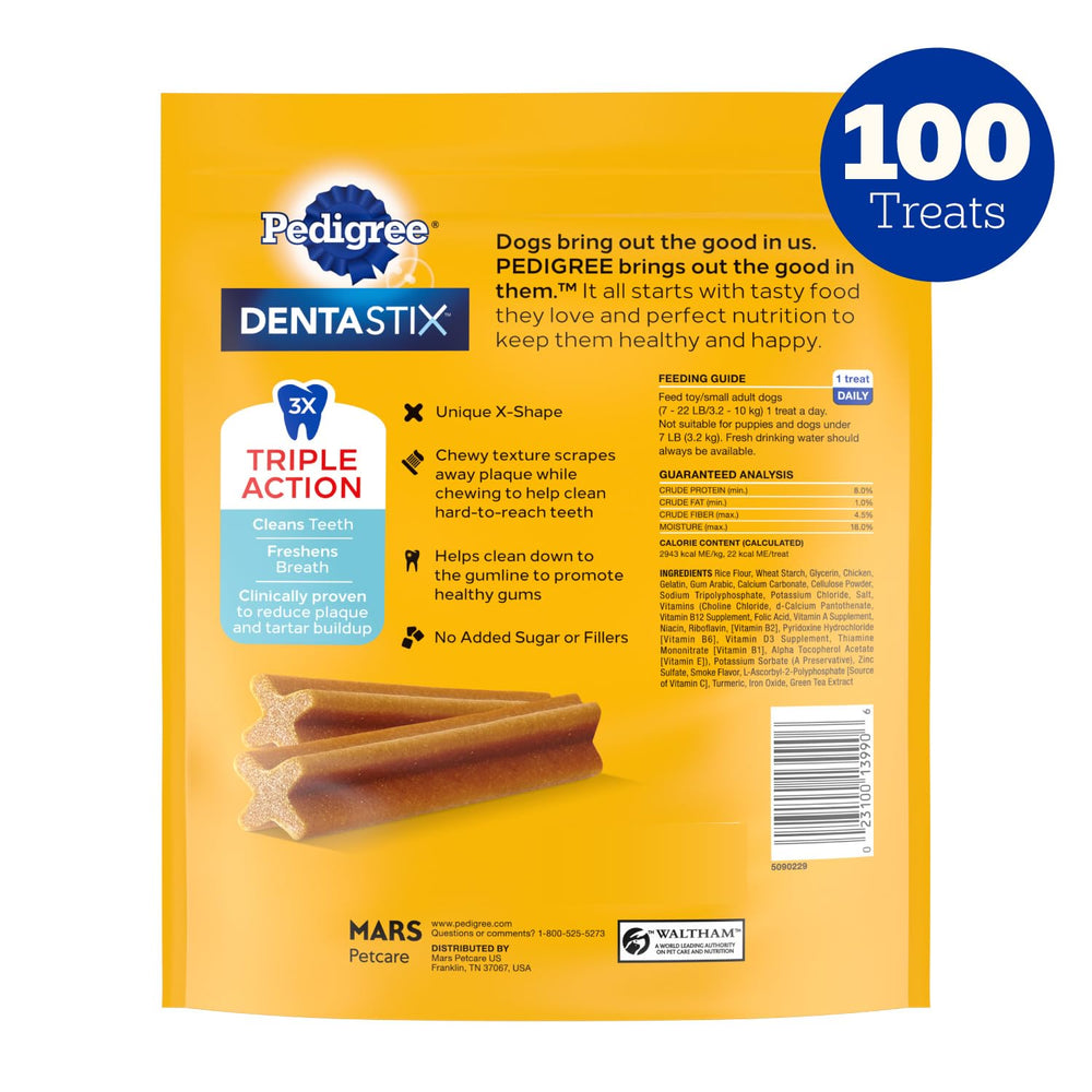 Pedigree Dentastix breath-freshening effect during daily play.