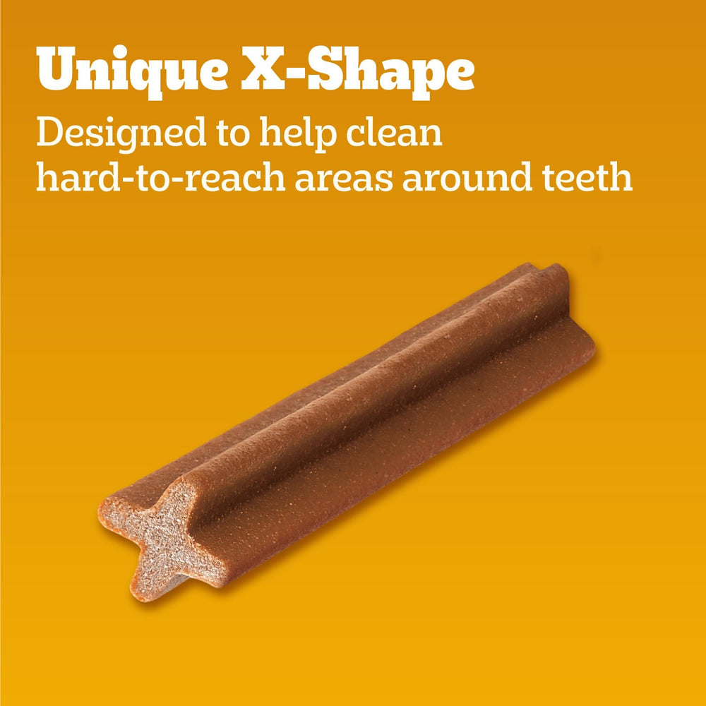 Pedigree Dentastix large dog plaque cleaning action on teeth while chewed