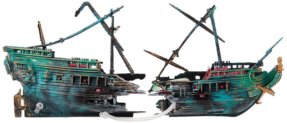 Penn-Plax shipwreck ornament lifeboat motion adds dynamic underwater storytelling.