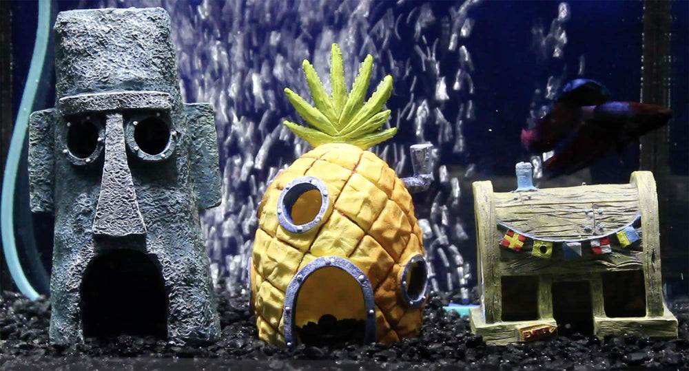 Penn-Plax Squidward Easter Island Home with detailed resin finish for engaging terrarium ambiance.