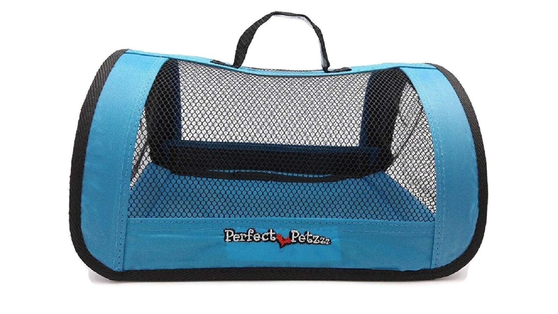 Perfect Petzzz travel bag blue exterior for easy on-the-go transport of your plush friend.