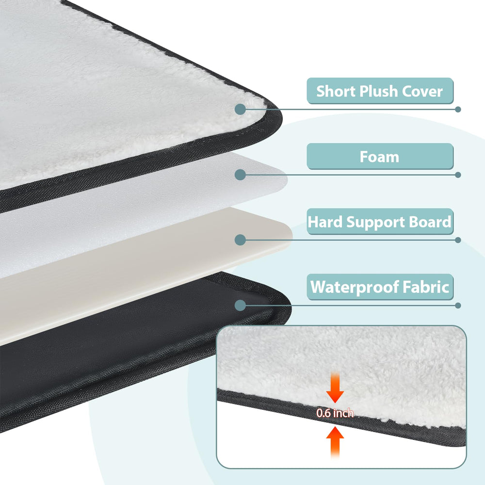 Pesen collapsible design allows compact storage.