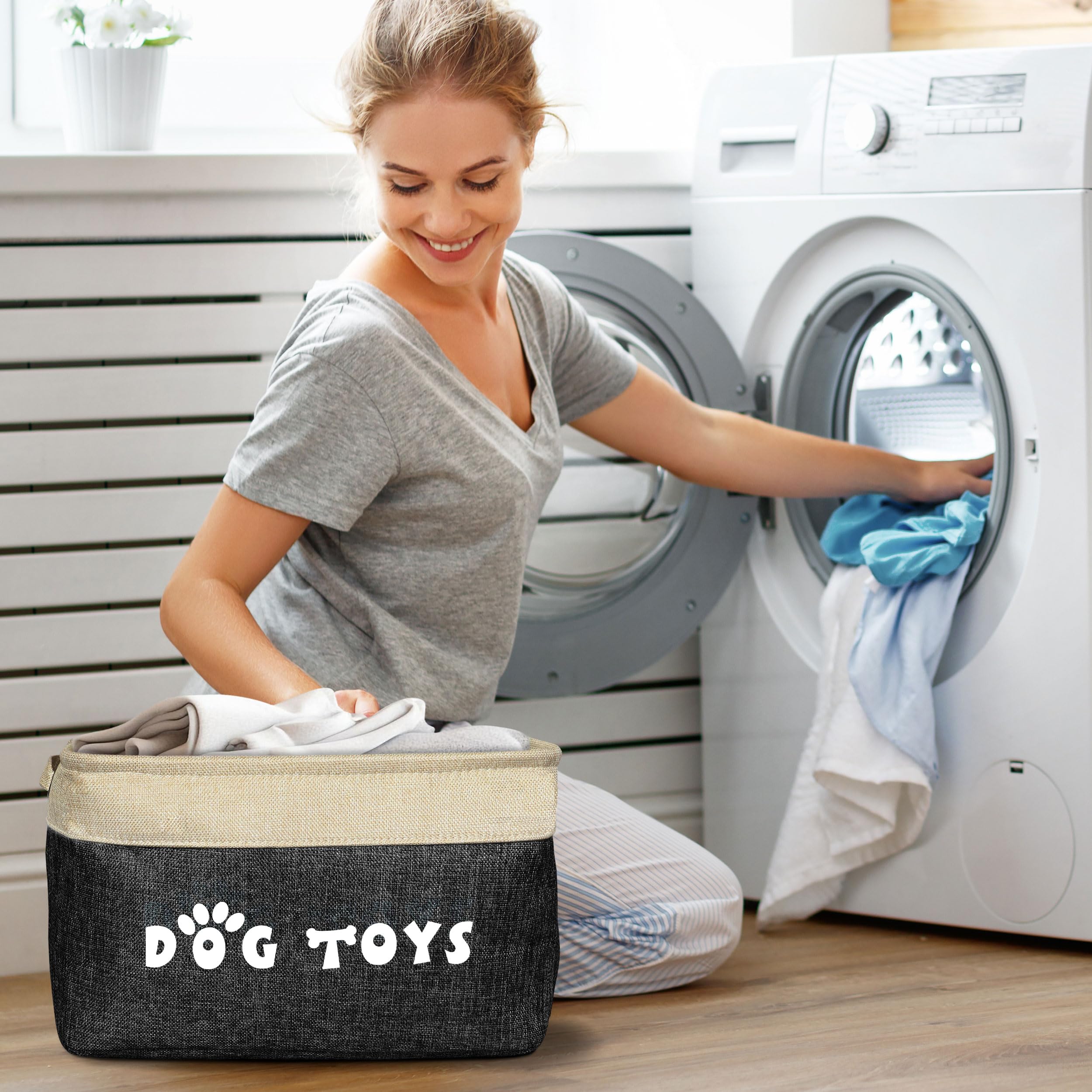 PET ARTIST easy-clean container made for long-lasting toy storage