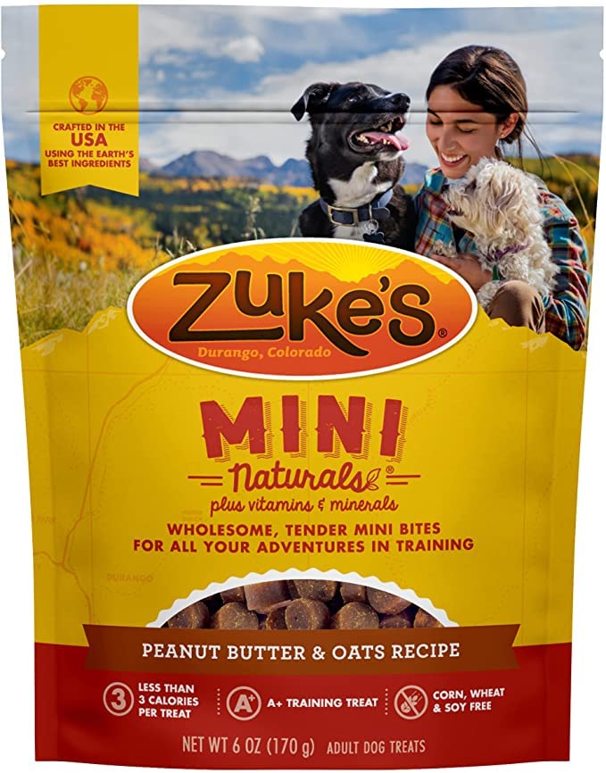 Pet Faves 10ct wipes for quick post-treat cleanup.