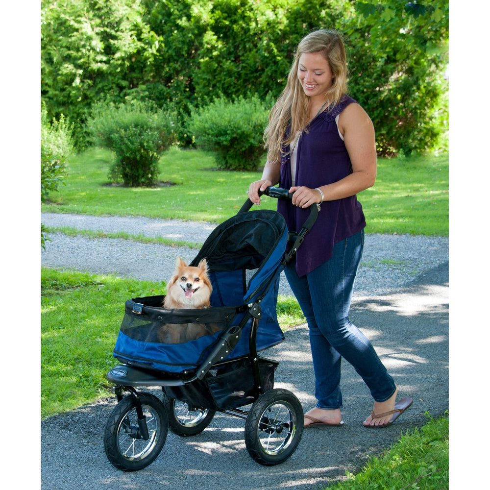 Pet Gear No-Zip Jogger airless tires provide a smooth, maintenance-free ride.