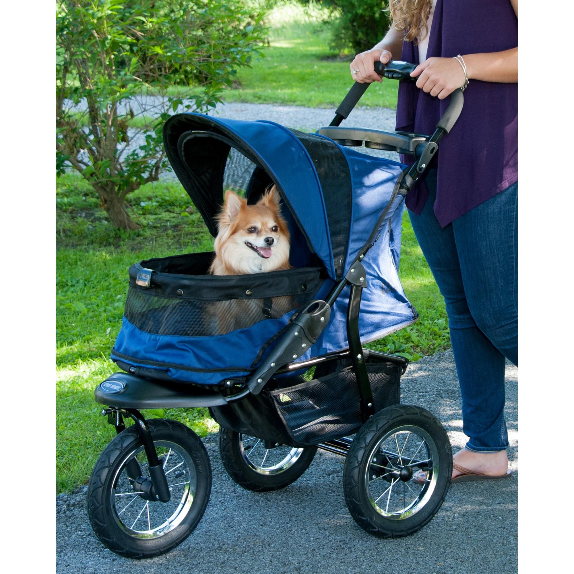 Pet Gear No-Zip Jogger entry shows zipperless access for quick, hassle-free pet entry.