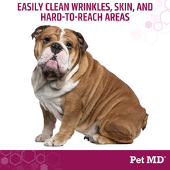 Pet MD Wrinkle Finger Wipes fingertip application shows precise wrinkle cleaning.