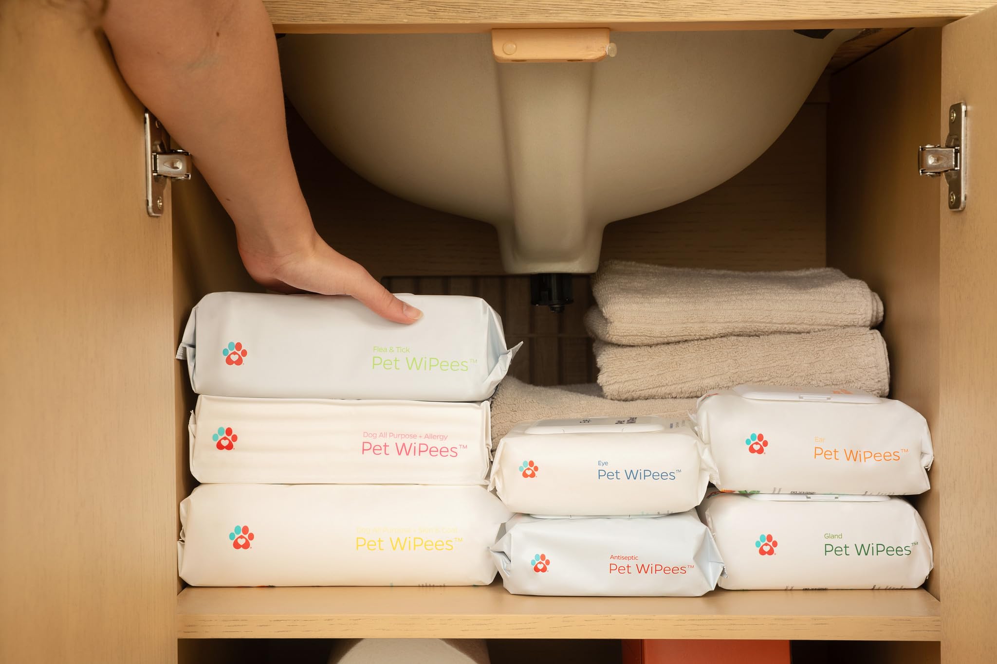 Pet Parents family-routine at home promotes simple pest defense.