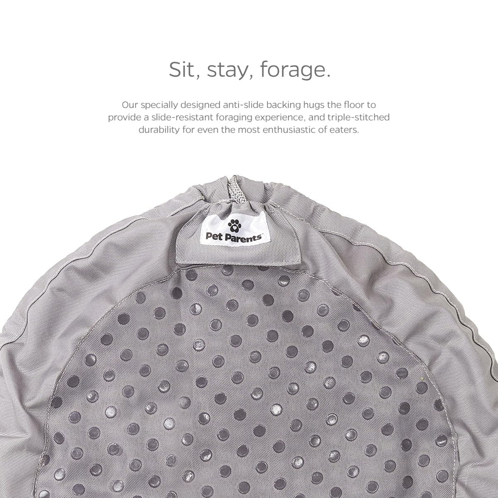Pet Parents Forager Bowls travel-friendly with drawstring pocket for on-the-go meals