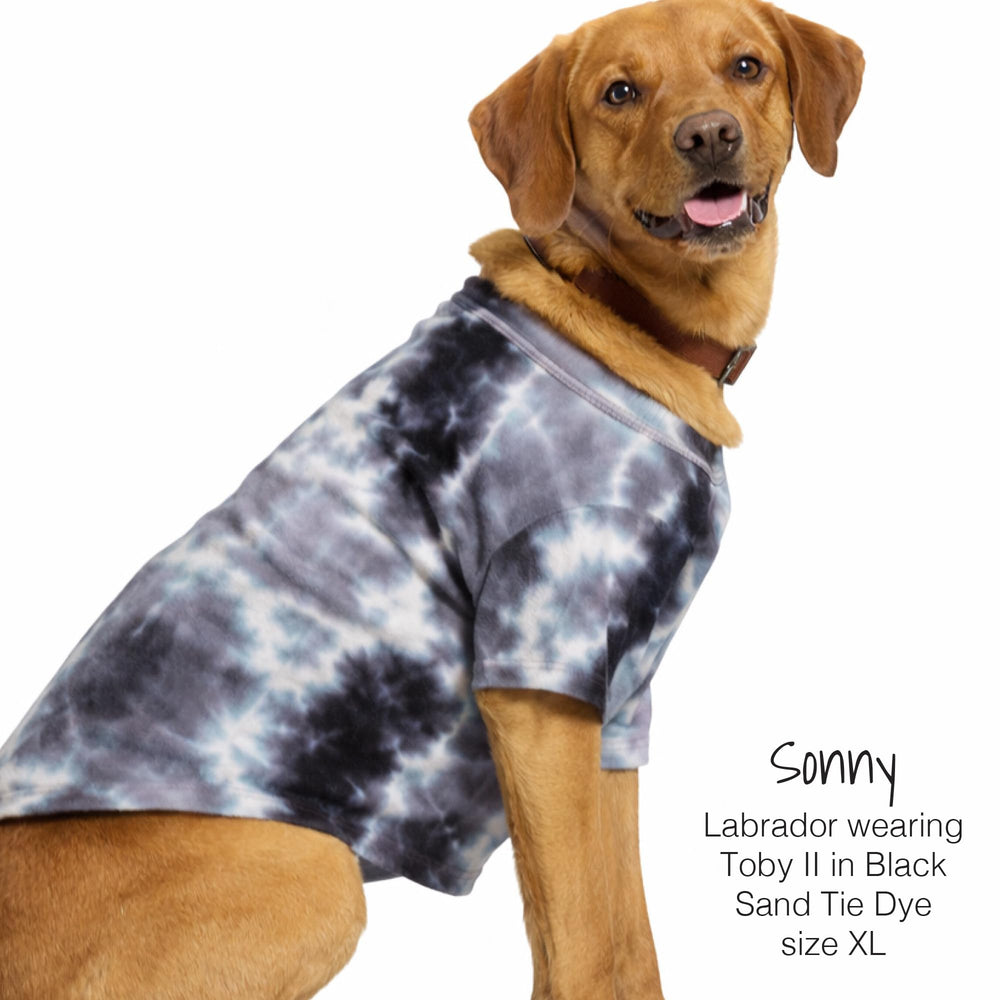 Pet Passion Toby II organic cotton close-up, breathable fabric ideal for all seasons.