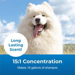 PetAg Fresh ’n Clean Snowy-Coat being poured for a whitening bath.