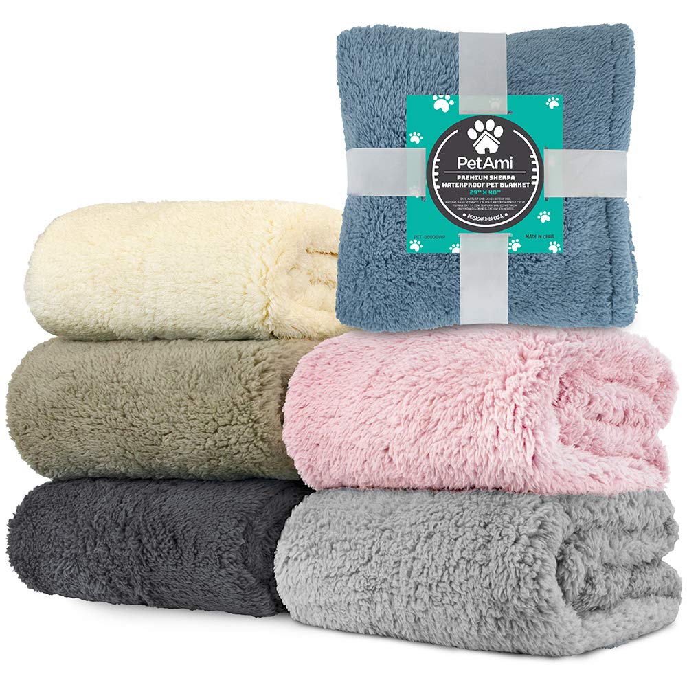 Bed or kennel use with the PetAmi blanket as lining.