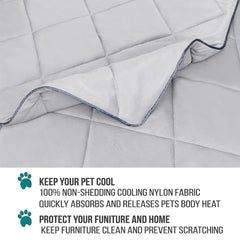 PetAmi Premium Cooling Blanket cat napping with balanced temperature