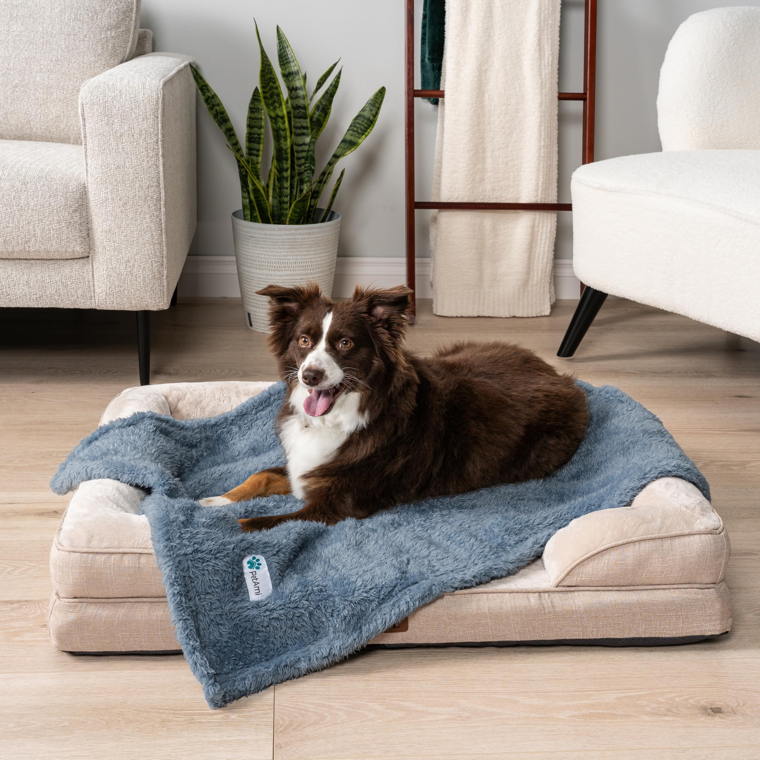 PetAmi small-to-medium dog blanket shown with a playful puppy.
