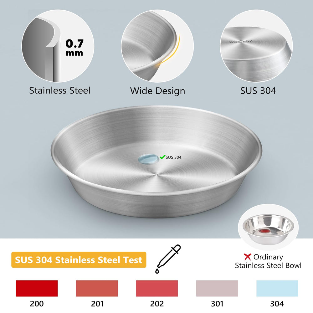 Petdream bowls on non-slip silicone bases stay steady during feeding.