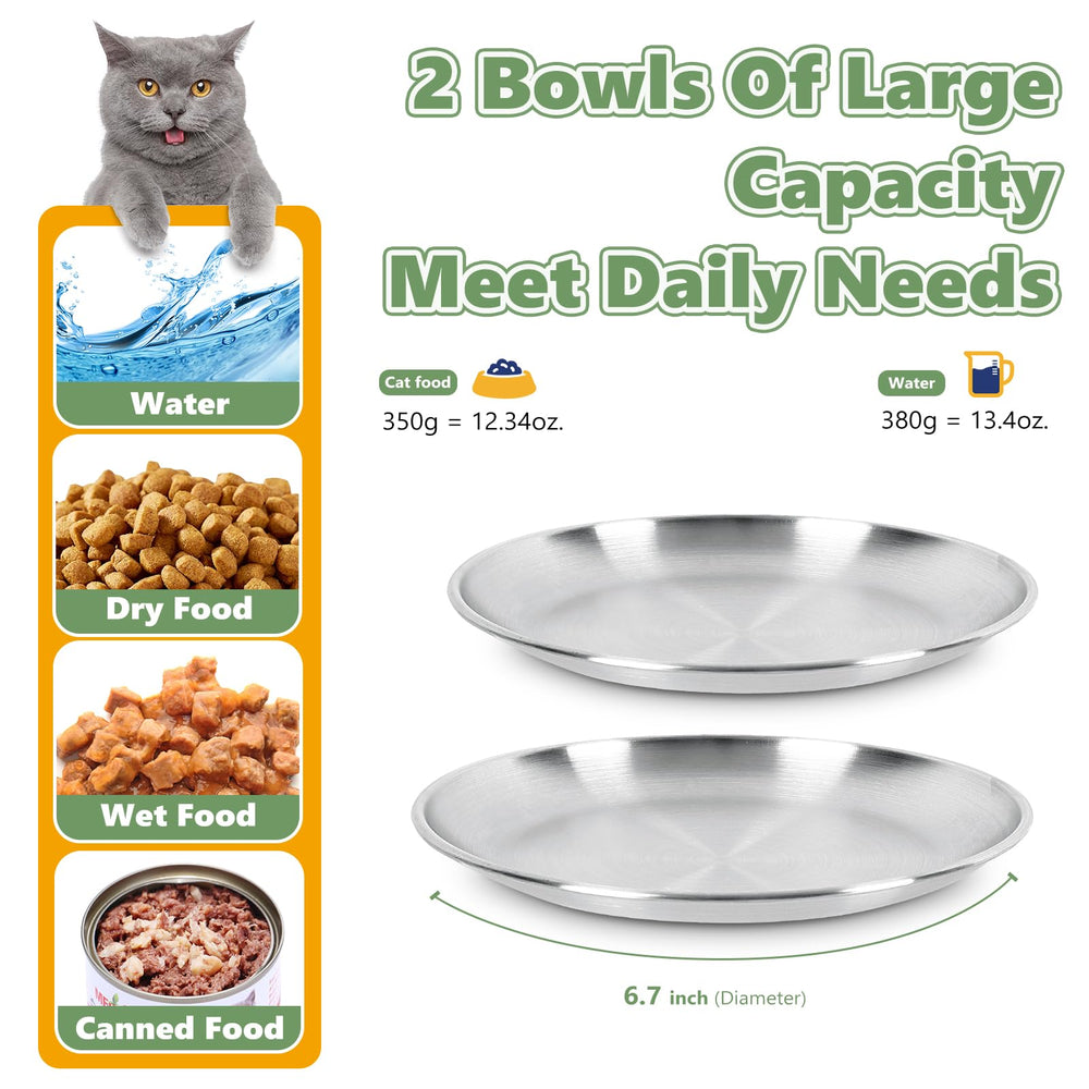 Petdream wide low-profile bowls provide easy access for cats and kittens.
