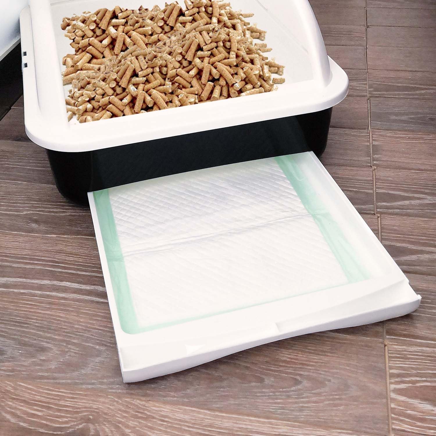 Petfamily pad reduces odors for a fresher home environment.