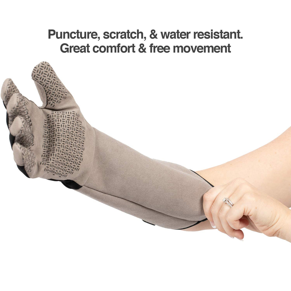 PetFusion gloves with silicone knobs for secure grip during baths and handling