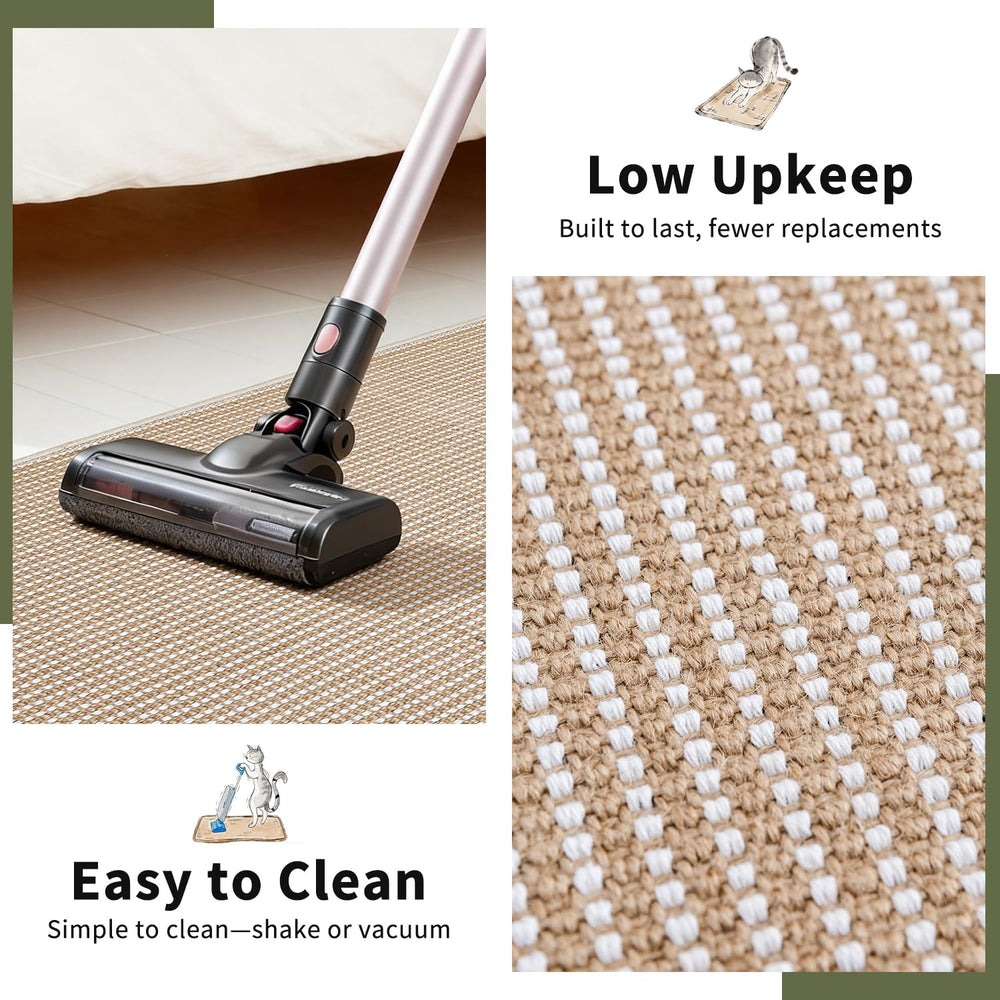 Easy-clean surface keeps fur and dust easy to remove on Petinstinct mat.