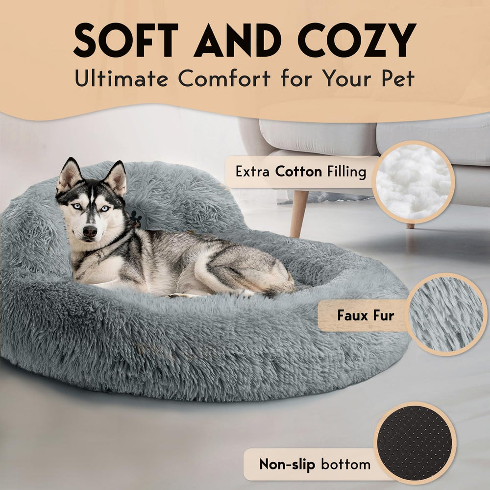 PetJett anti-slip bottom keeps bed in place on smooth floors.