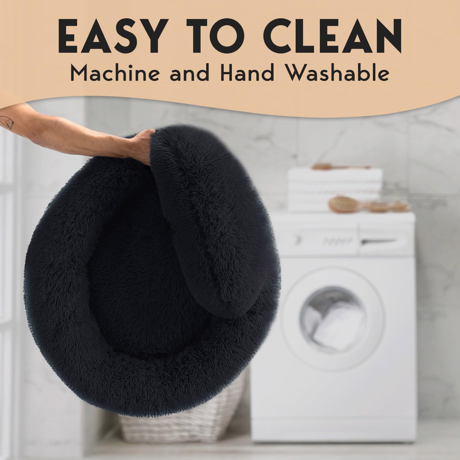 PetJett eco-friendly plush delivers extra-soft lounging.