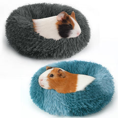 PETKNOWS guinea pig bed soft plush creates a warm, cozy resting space.