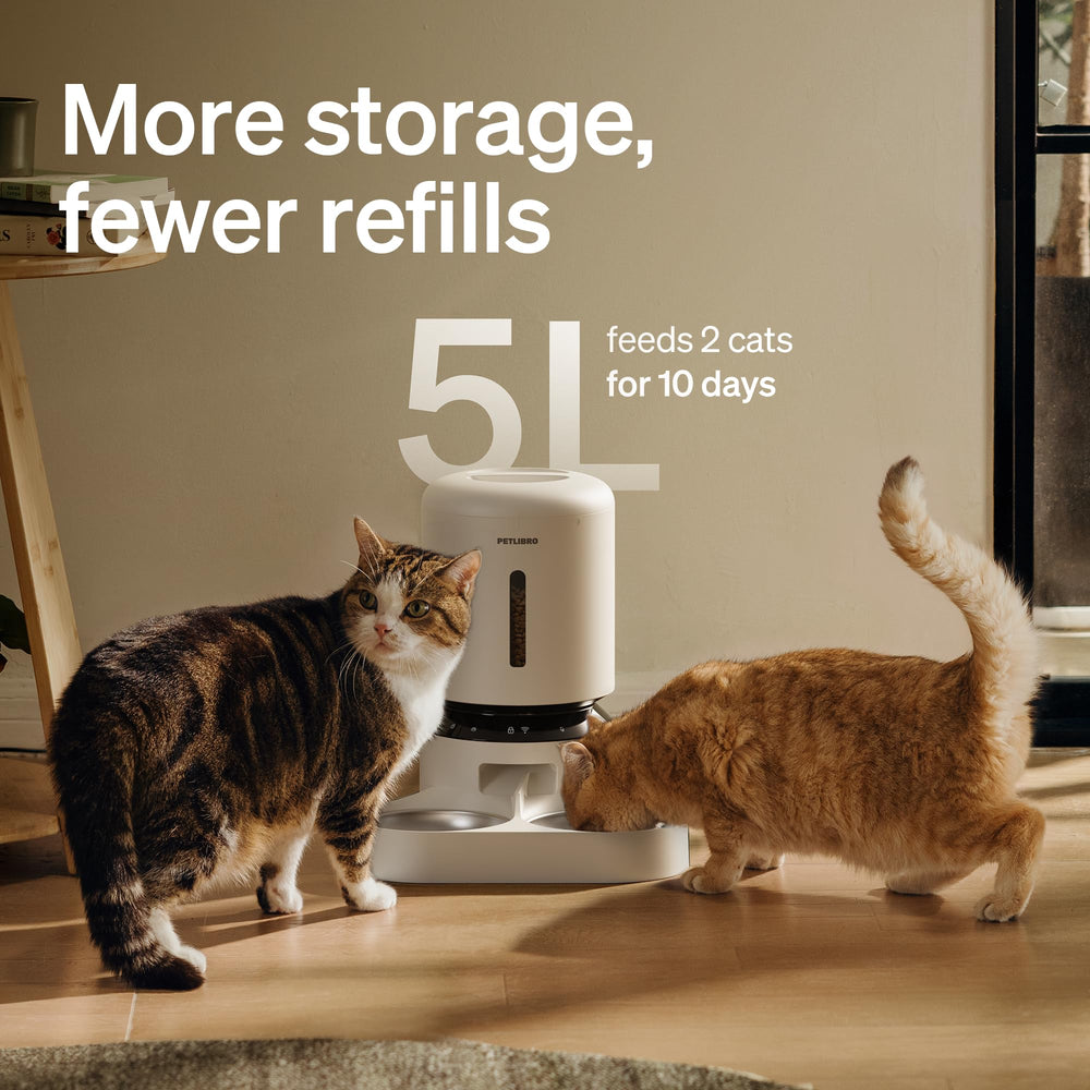 PETLIBRO desiccant system preserves dry food freshness and aroma.