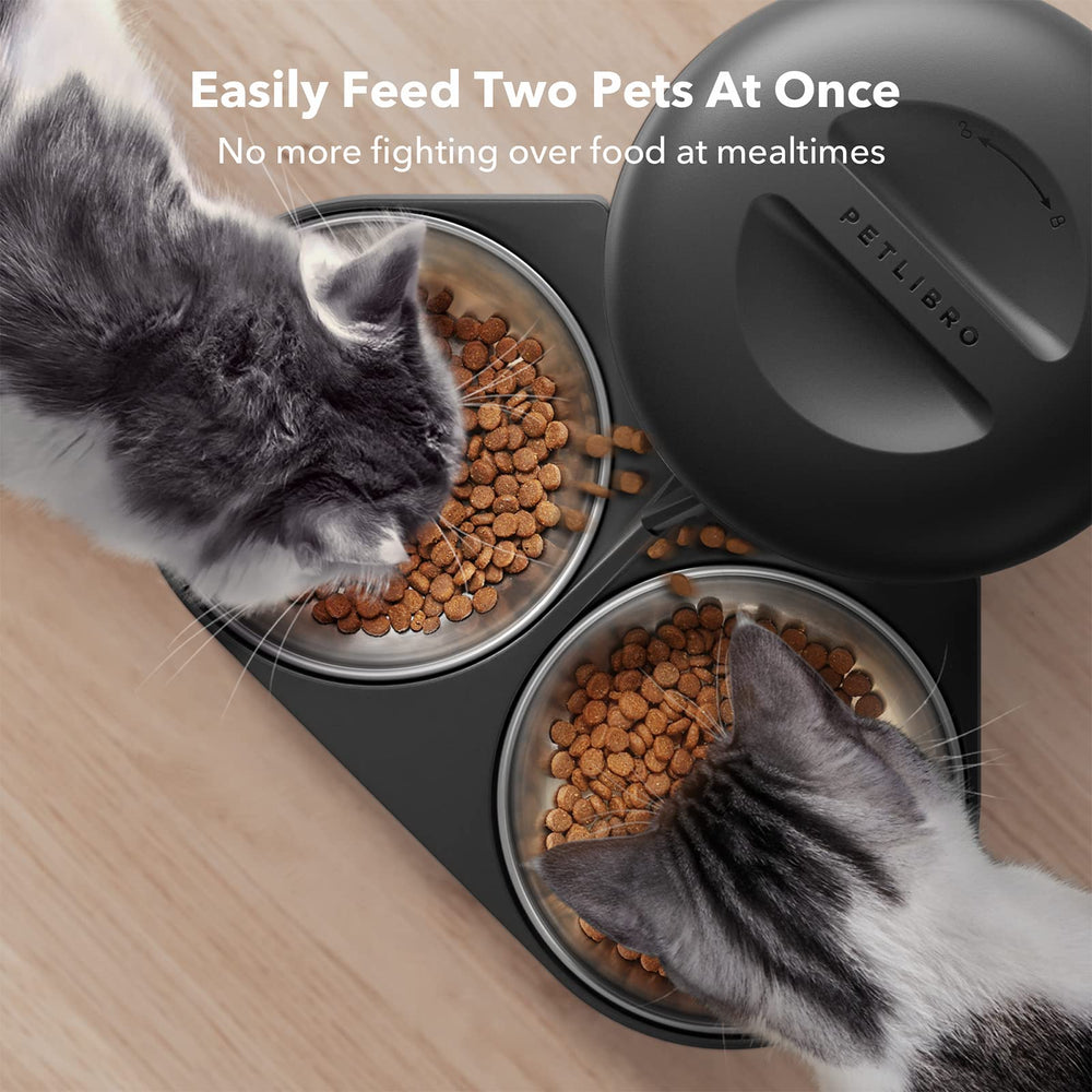 PETLIBRO Granary feeder lid-seal showing triple sealing for freshness