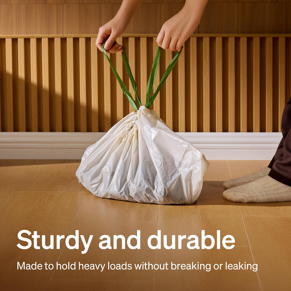 PETLIBRO Luma bags with drawstring enable quick, mess-free disposal.