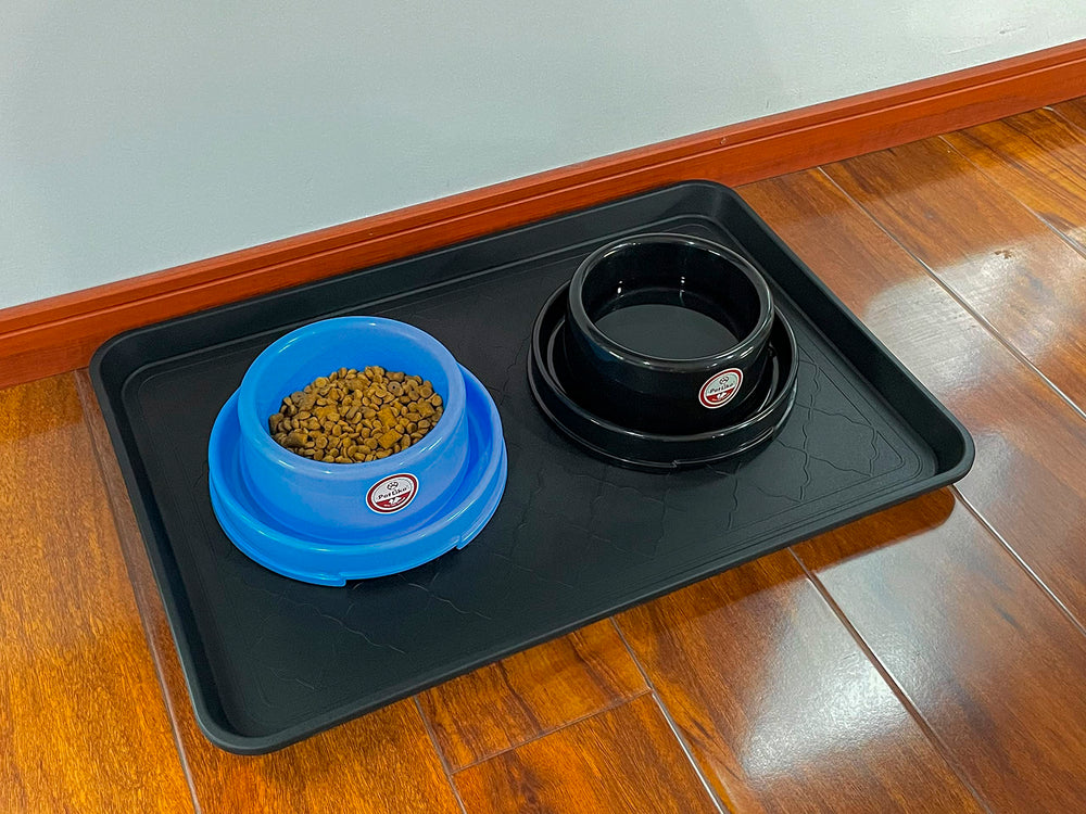 PetLike boot tray easy to wipe clean after wet weather