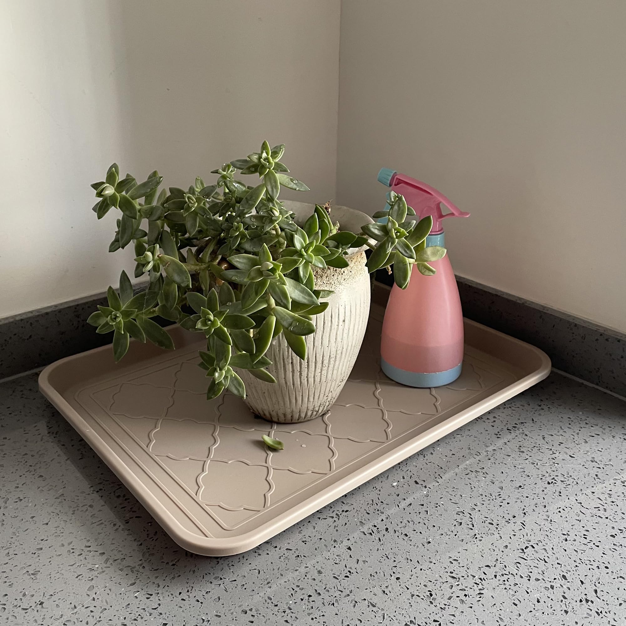 PetLike two-pack shoe trays provide versatile entryway organization.