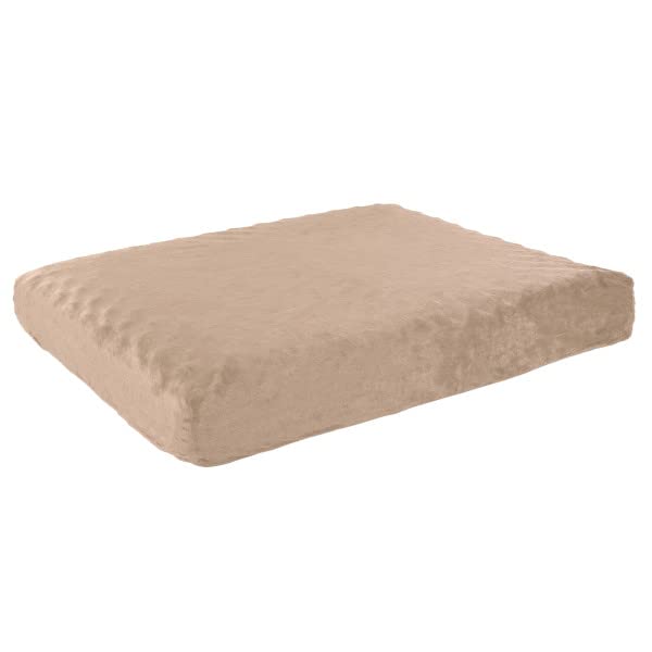 PETMAKER plush-polyester-cover-texture-zoom highlights soft surface.