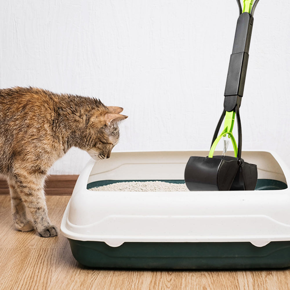 PETMAKER Pooper Scooper works on grass, gravel, and concrete surfaces