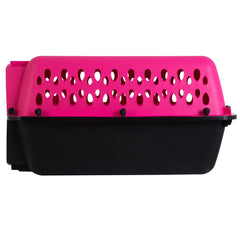 Pet Porter kennel with four-sided ventilation for cooling comfort