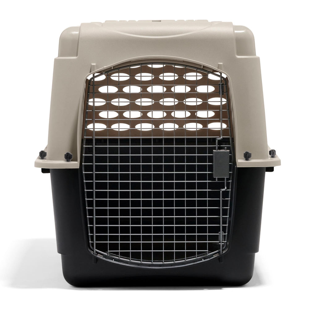 Petmate Vari Dog Kennel stay-dry moat helps keep pets dry.