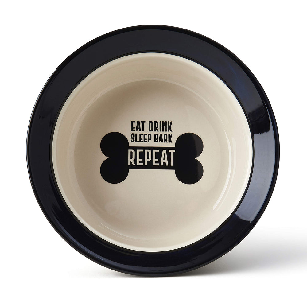 PetRageous Eat Drink Repeat interior view highlighting 4-cup capacity for medium to large pets.