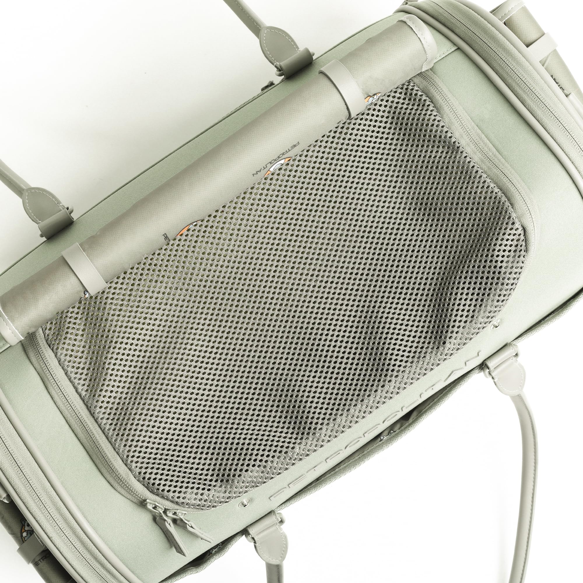 Petropolitan mesh ventilation panels promote airflow during travel