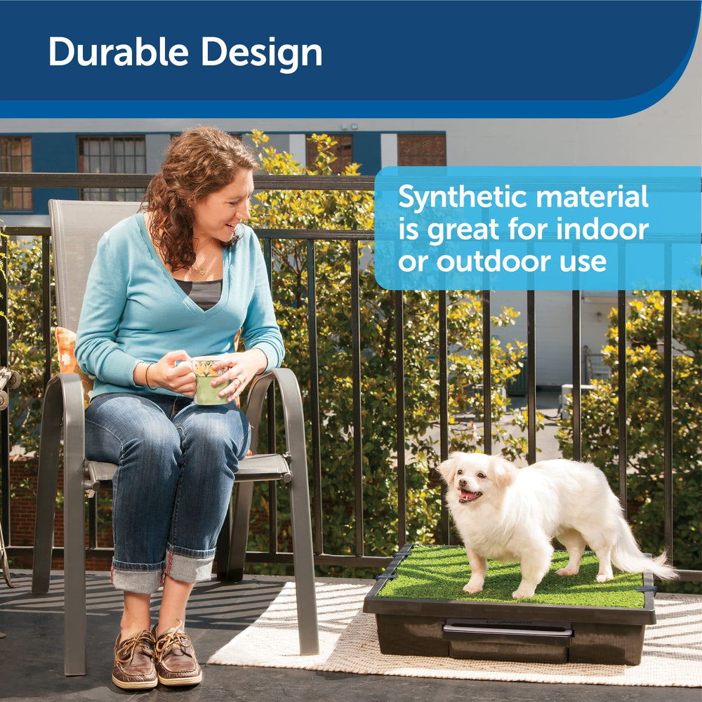 PetSafe Grass medium ideal for apartments and spaces with limited outdoor access.