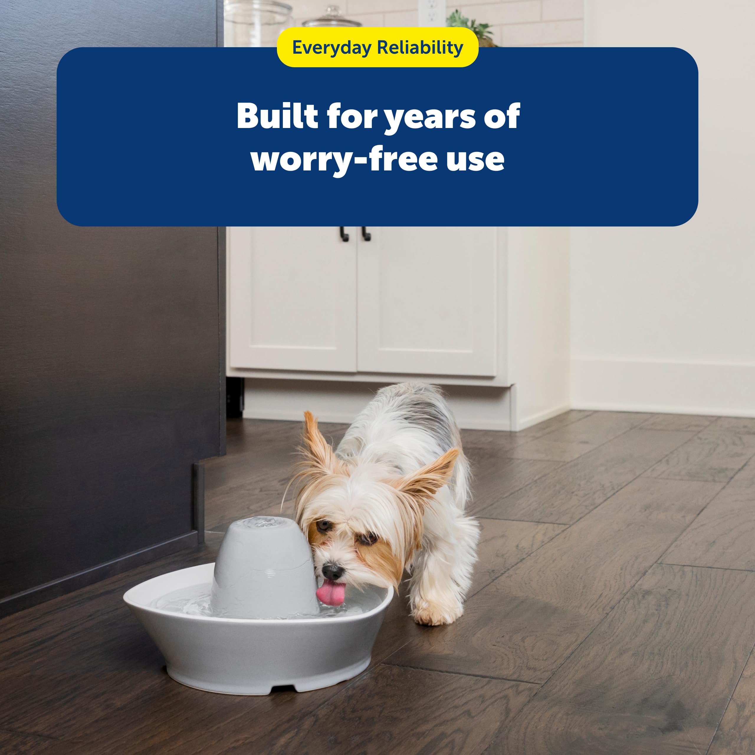 Scratch-resistant ceramic maintains hygiene and durability over time.