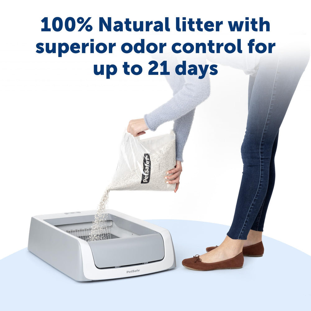 PetSafe self-cleaning litter box refill option shown