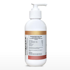 PetScy dog-skin health omega-3 close-up highlighting shiny coat.