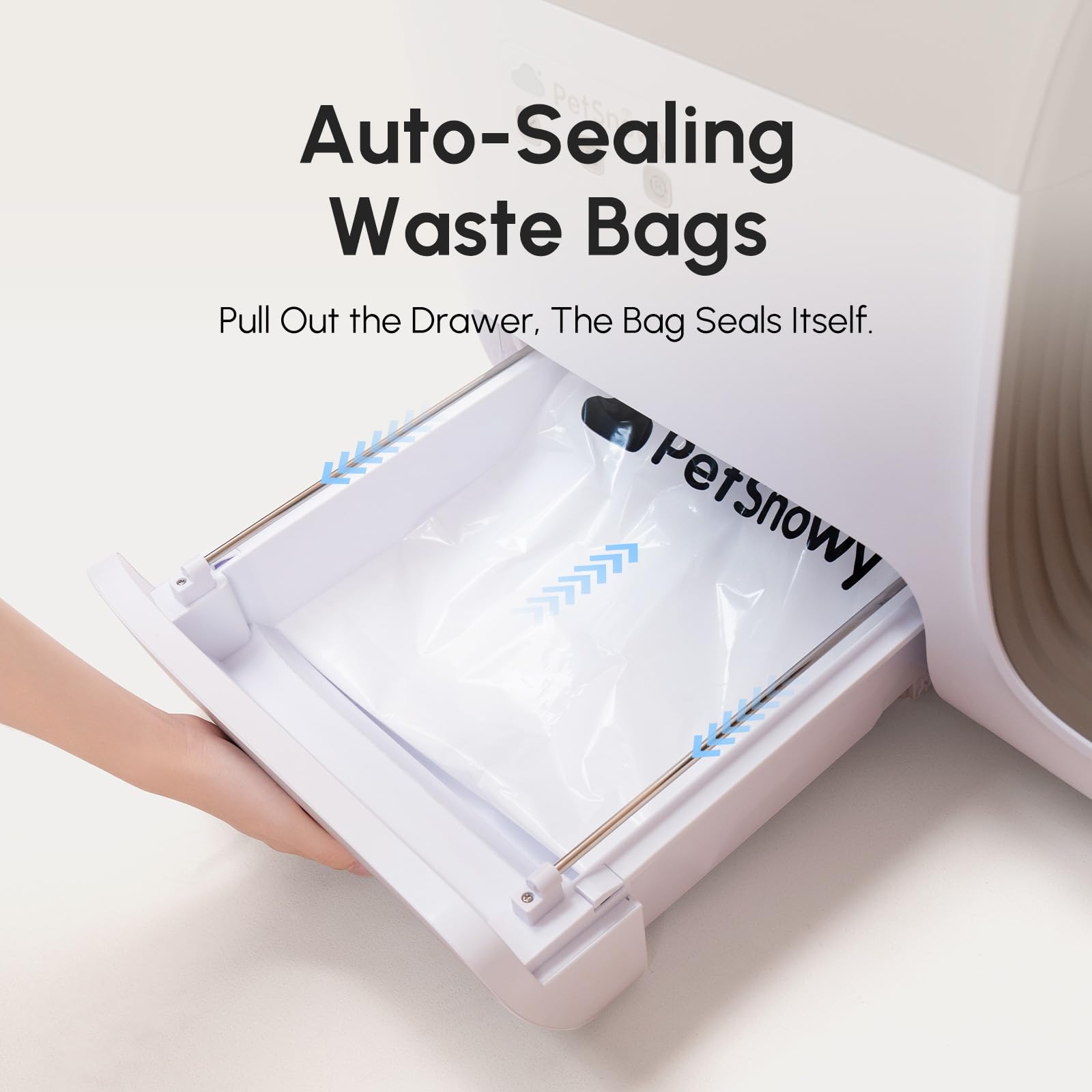 PetsSnowy automatic waste-sealing liners simplify litter changes.