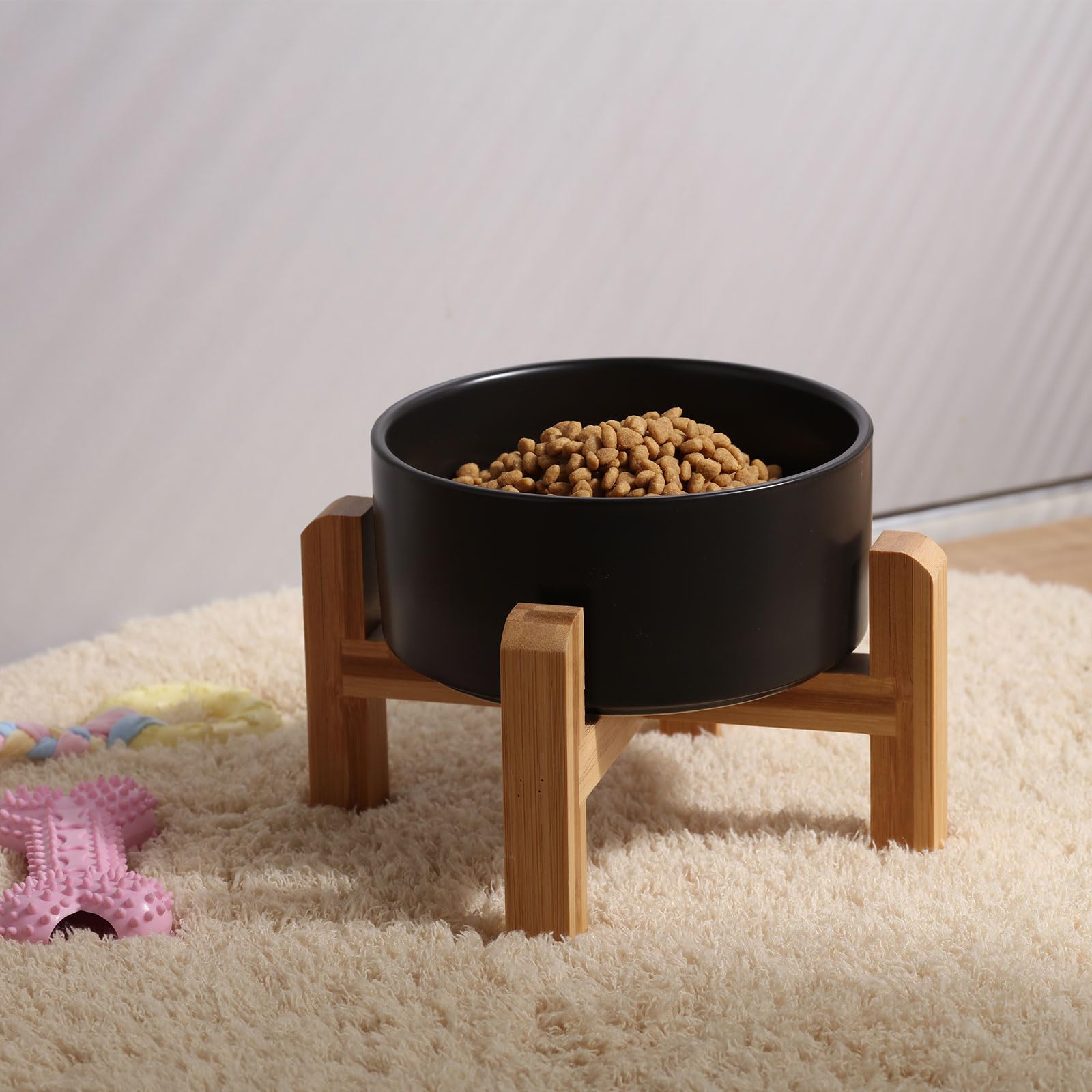 Porcelain lead-free ceramic bowl easy to clean after meals