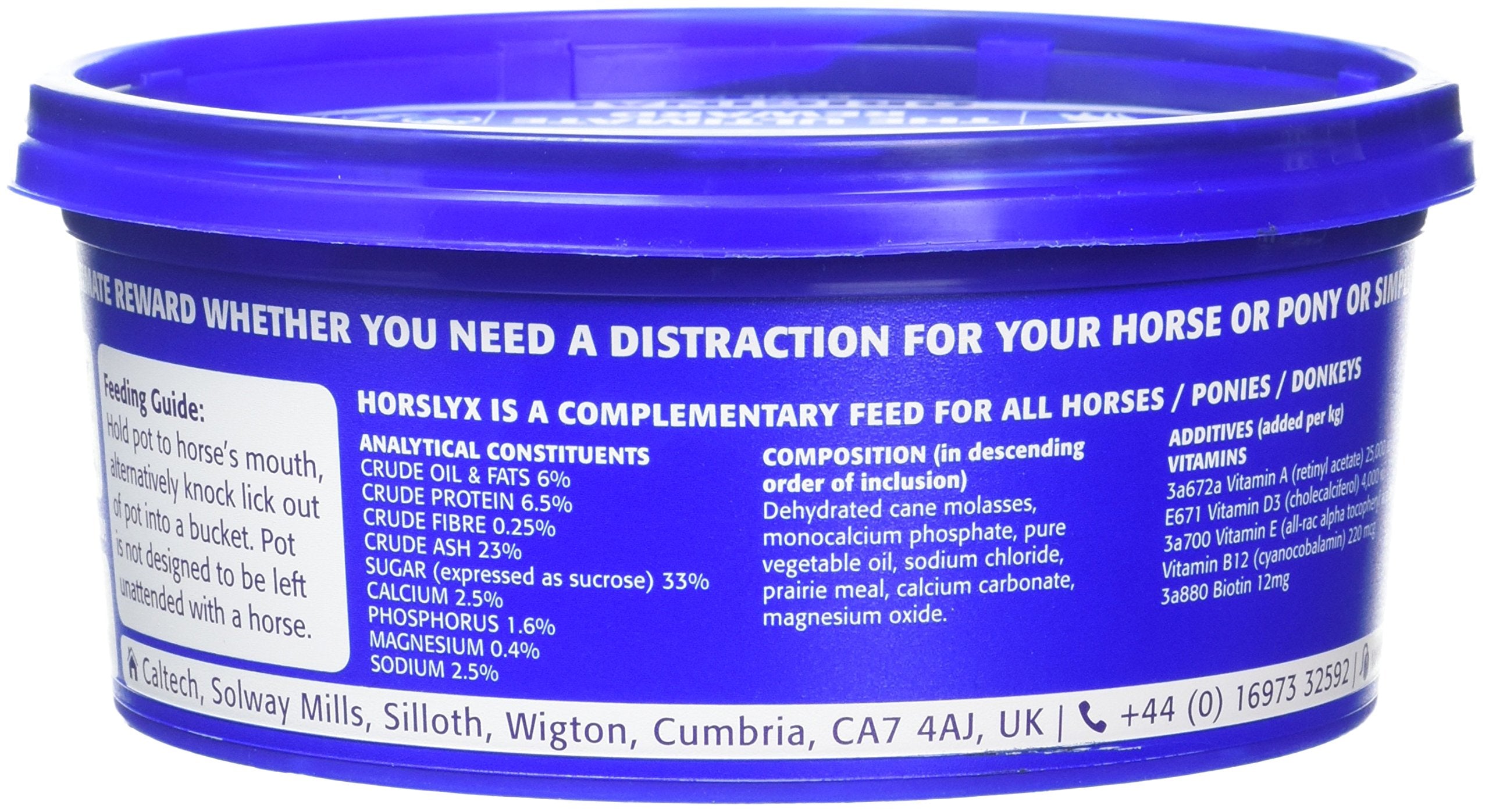 PFIFF Horslyx Minis 650g original flavour close-up shows high oil content